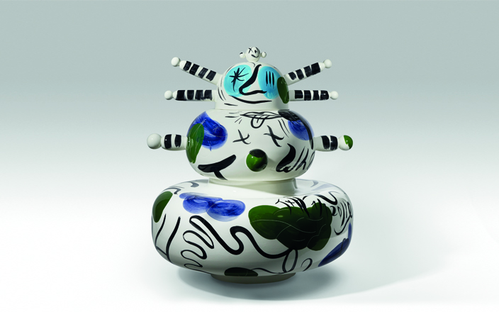 01 Vase ceramic round special shape