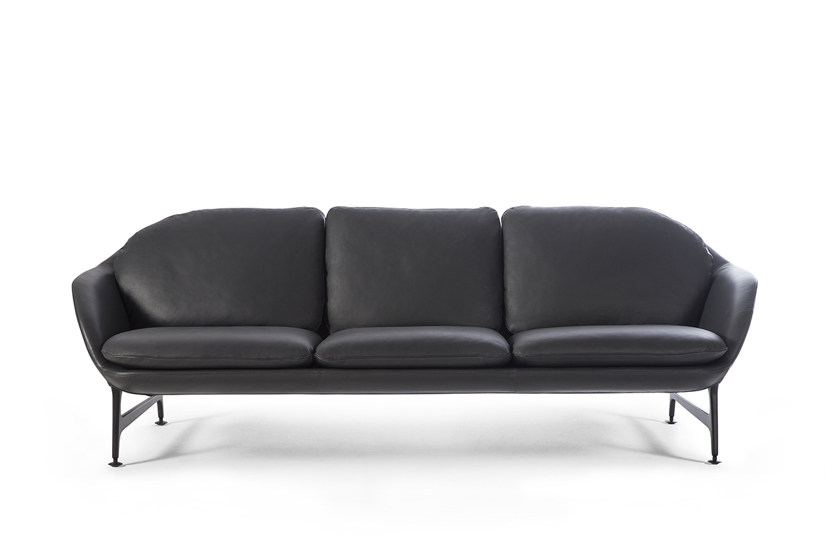 2_CASSINA Vico_Jaime Hayon_new leather version